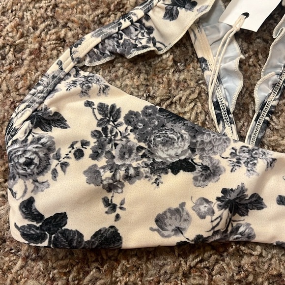 Boys + Arrows Wilma the Wreck Top in Smoked‎ Roses - Picture 3 of 7